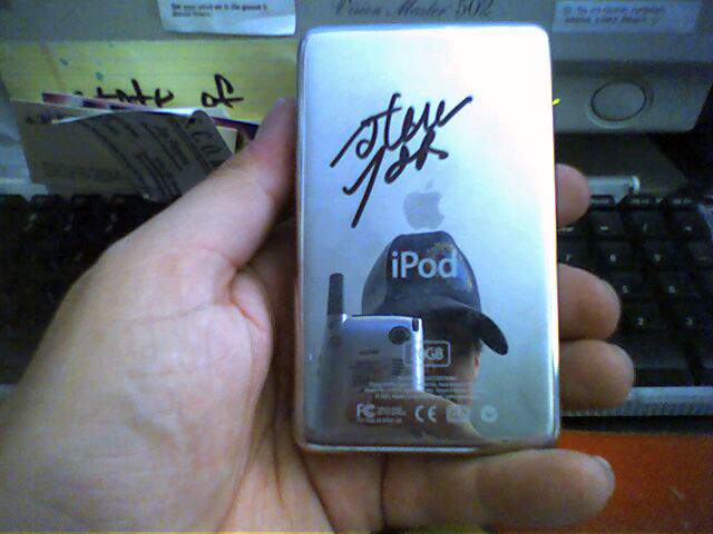 Steve signed my iPod